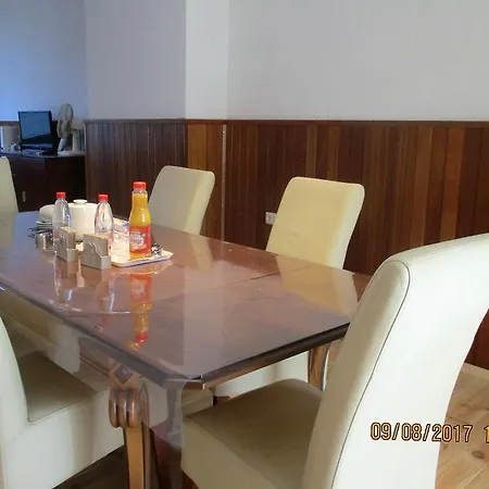 بيت للعطل House Rumpen برونسوم